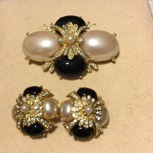 Joan Rivers Brooch Pin & Earrings